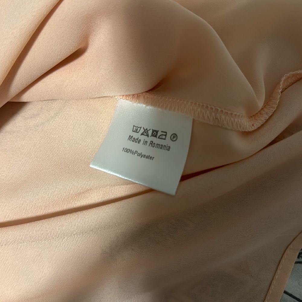 Blouse - Picture 3 of 3